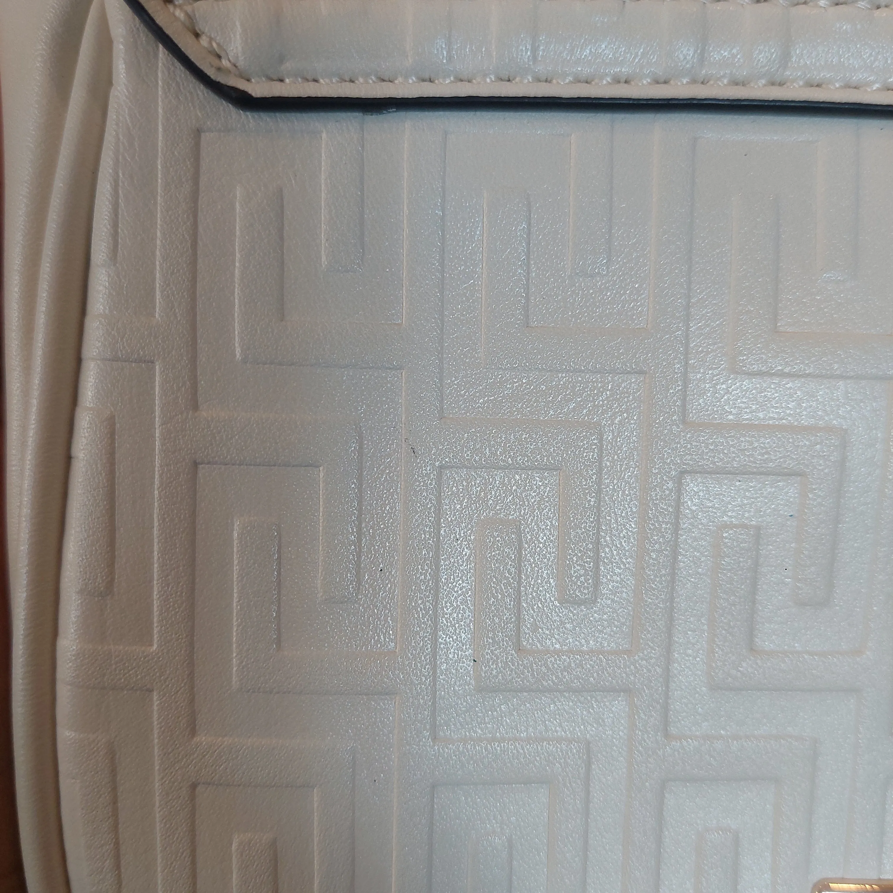 ALDO White Embossed Flap Shoulder Bag | Gently Used |