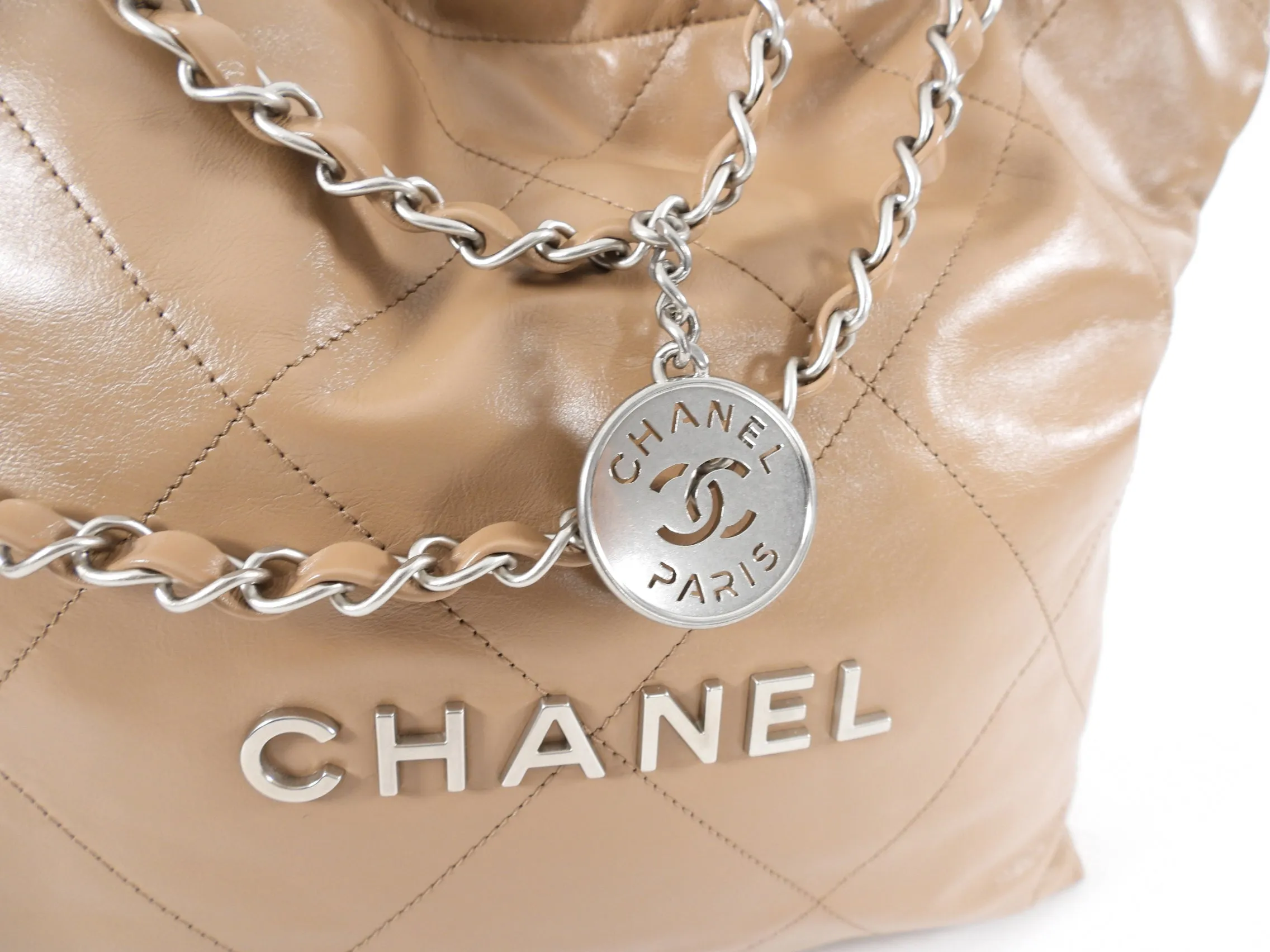 Chanel 22 Beige Glossed Leather Medium Chain Bag