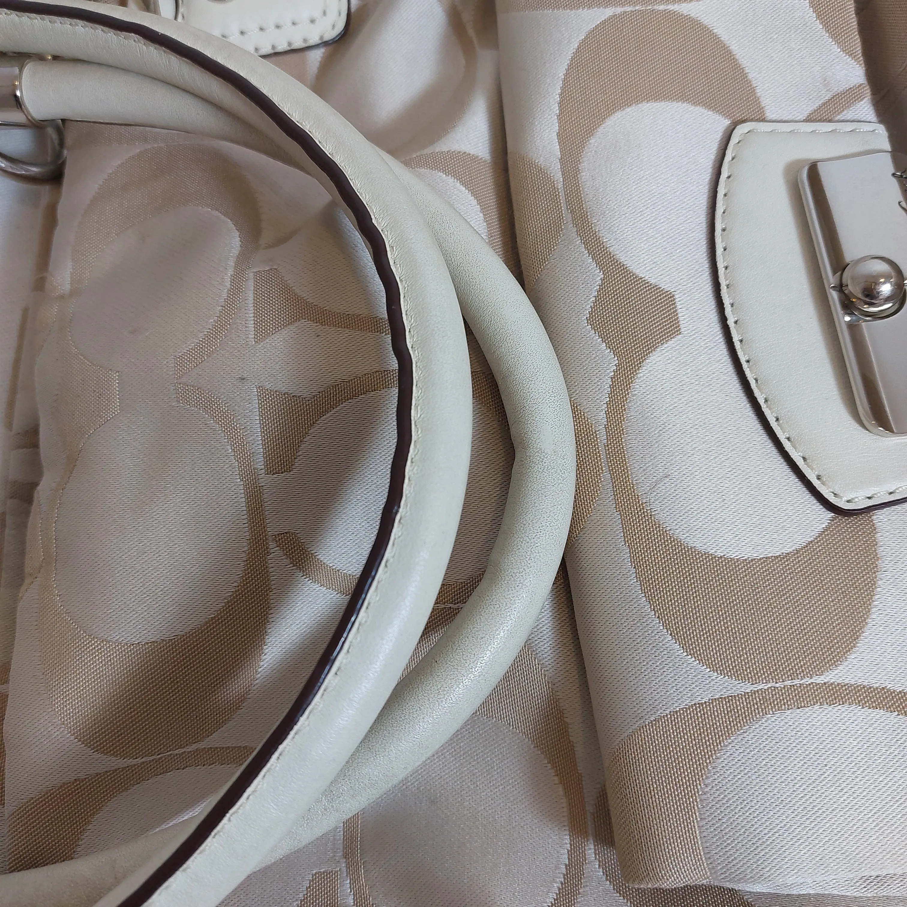 Coach White and Beige Monogram Kristen Shoulder Bag | Pre Loved |