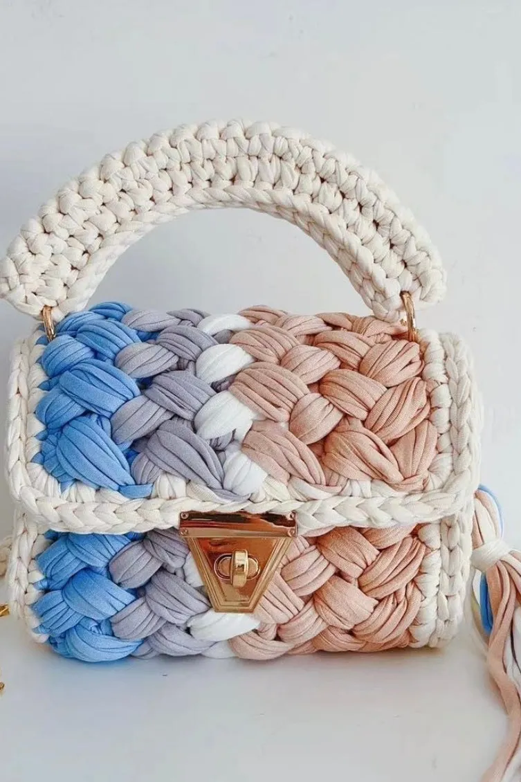 CROCHET NUDE MINI HANDBAG