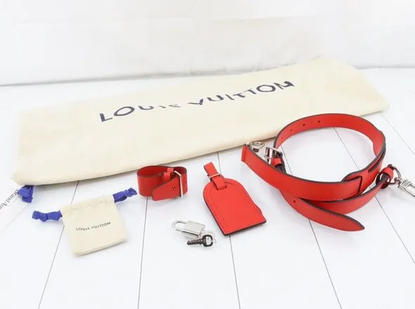 LOUIS VUITTON M52121 FIFA Limited Keepall Band 50