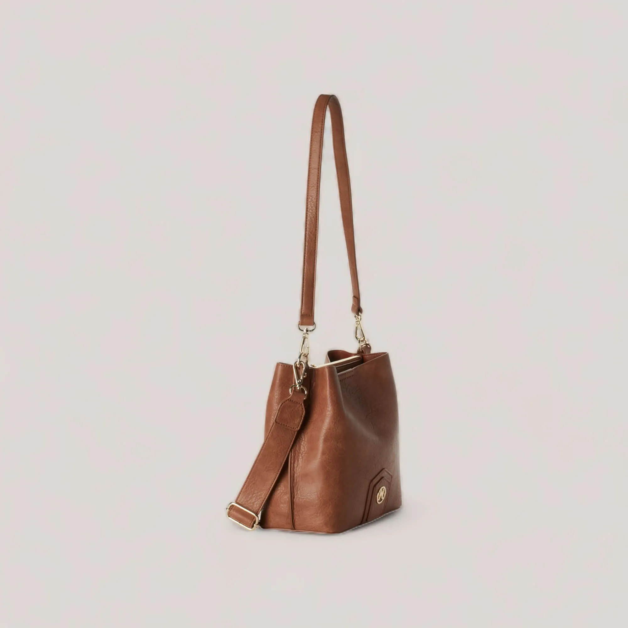 NAOMI | Camel Bucket Midi Crossbody